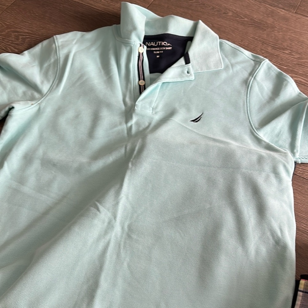 Men’s medium Nautica polo